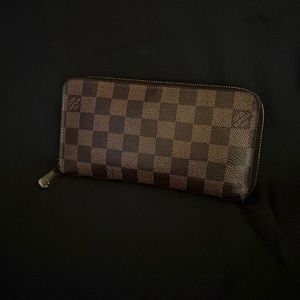 Louis Vuitton long zippy wallet Damier Ebene- used